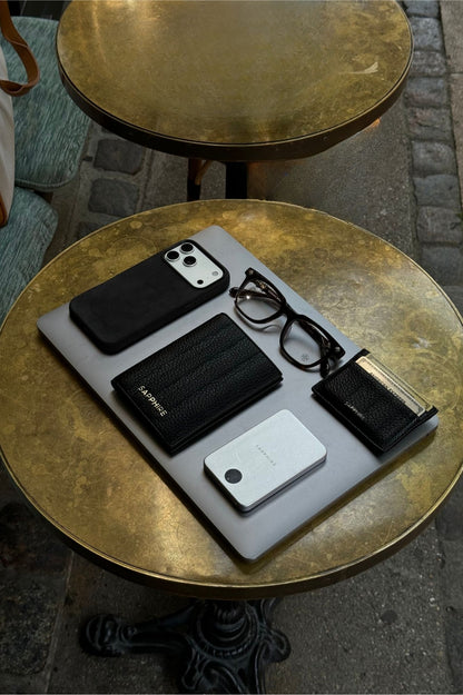 CARDHOLDER